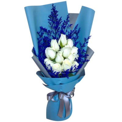 send dozen of white roses in bouquet to davao